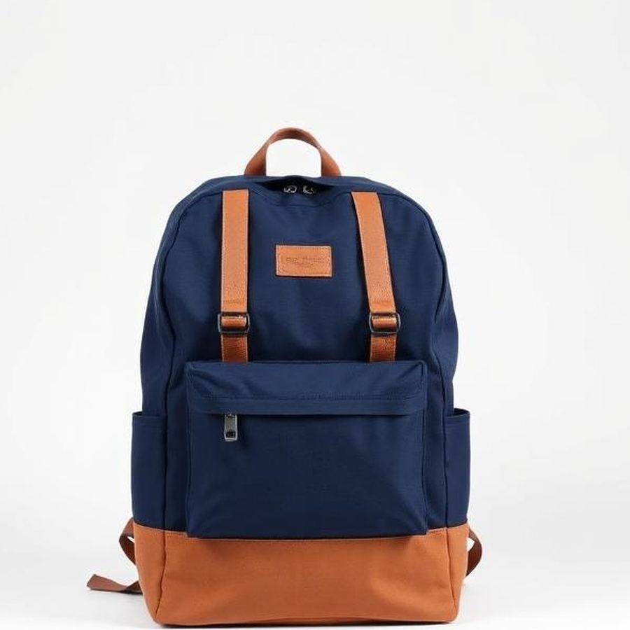 Everyday Backpack — Close-up detail