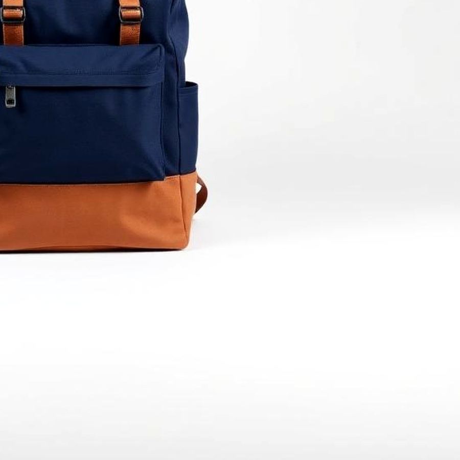 Everyday Backpack — Macro detail