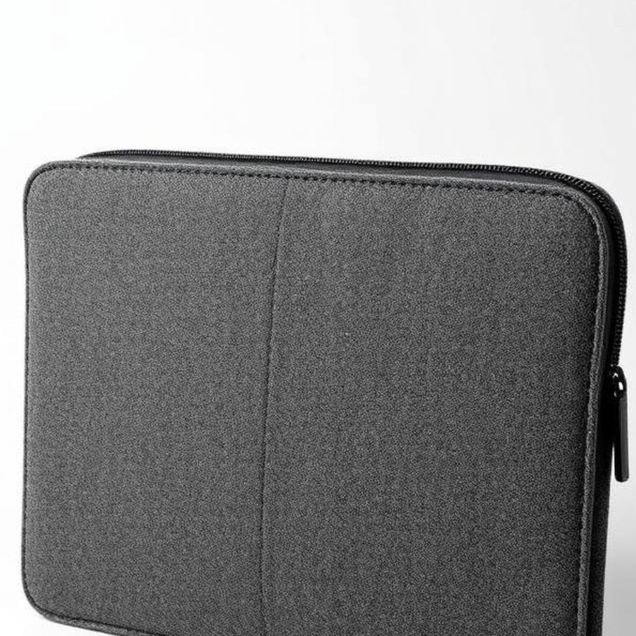 Laptop Sleeve — Close-up detail