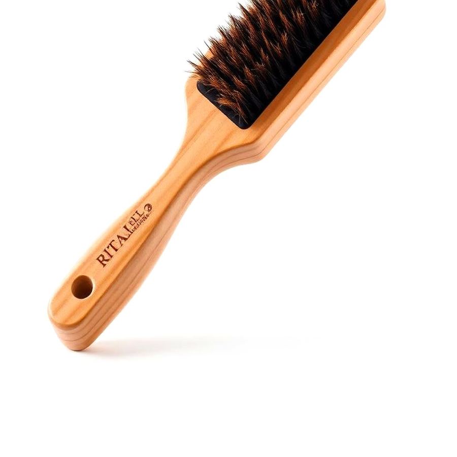 Grooming Brush — Lifestyle